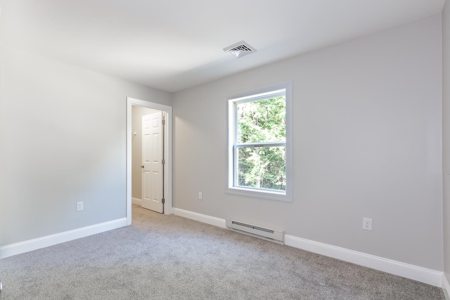 137 Hillcrest Road Litchfield, NH 03052 - Photo 25 of 51 Gallery Image 25