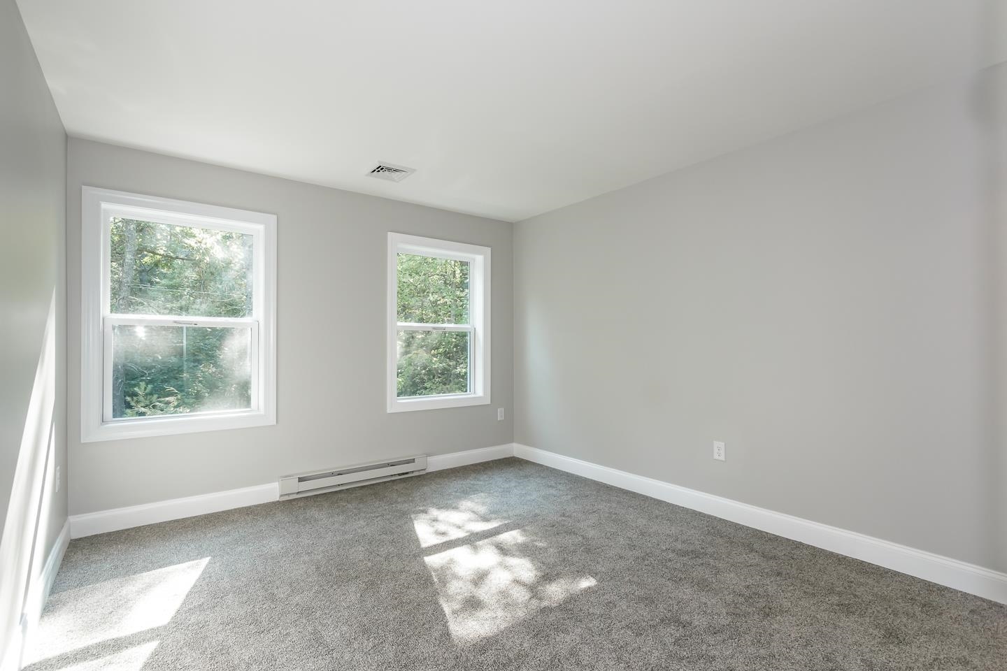 137 Hillcrest Road Litchfield, NH 03052 - Photo 27 of 51 Gallery Image 27