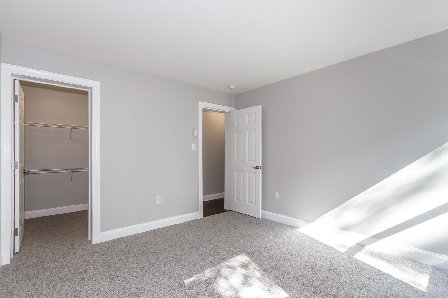 137 Hillcrest Road Litchfield, NH 03052 - Photo 28 of 51 Gallery Image 28