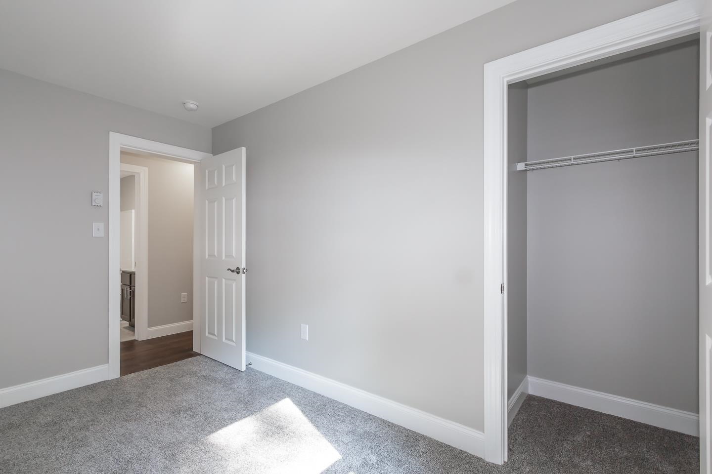 137 Hillcrest Road Litchfield, NH 03052 - Photo 30 of 51 Gallery Image 30