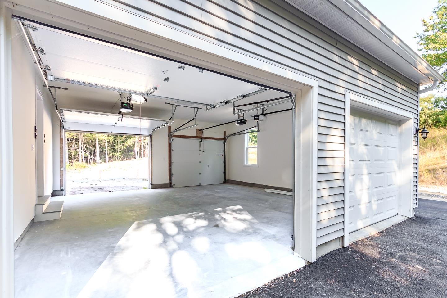 137 Hillcrest Road Litchfield, NH 03052 - Photo 37 of 51 Gallery Image 37