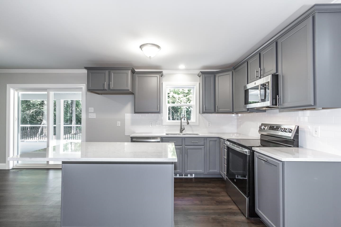 137 Hillcrest Road Litchfield, NH 03052 - Photo 51 of 51 Gallery Image 51
