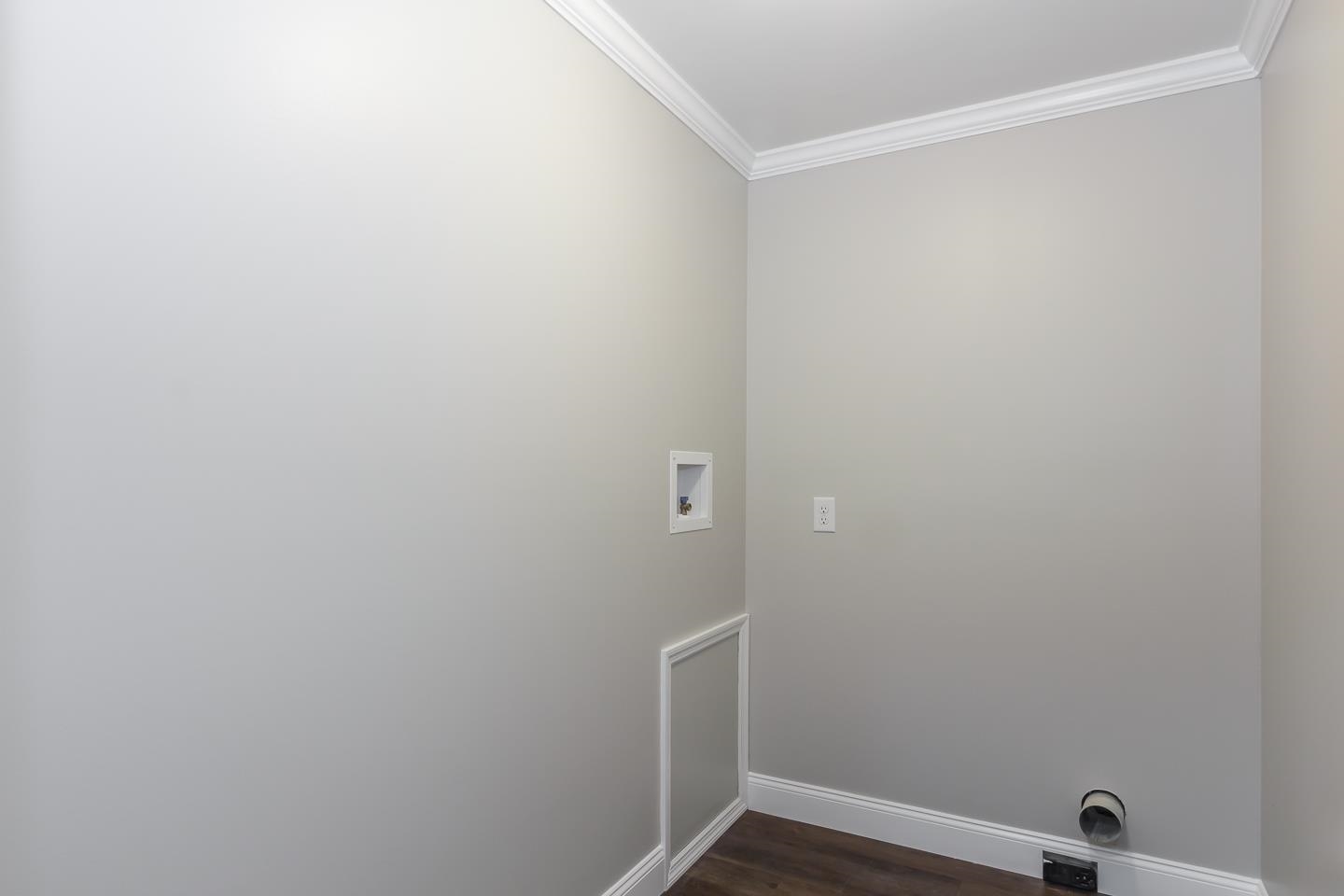 137 Hillcrest Road Litchfield, NH 03052 - Photo 10 of 51 Gallery Image 10