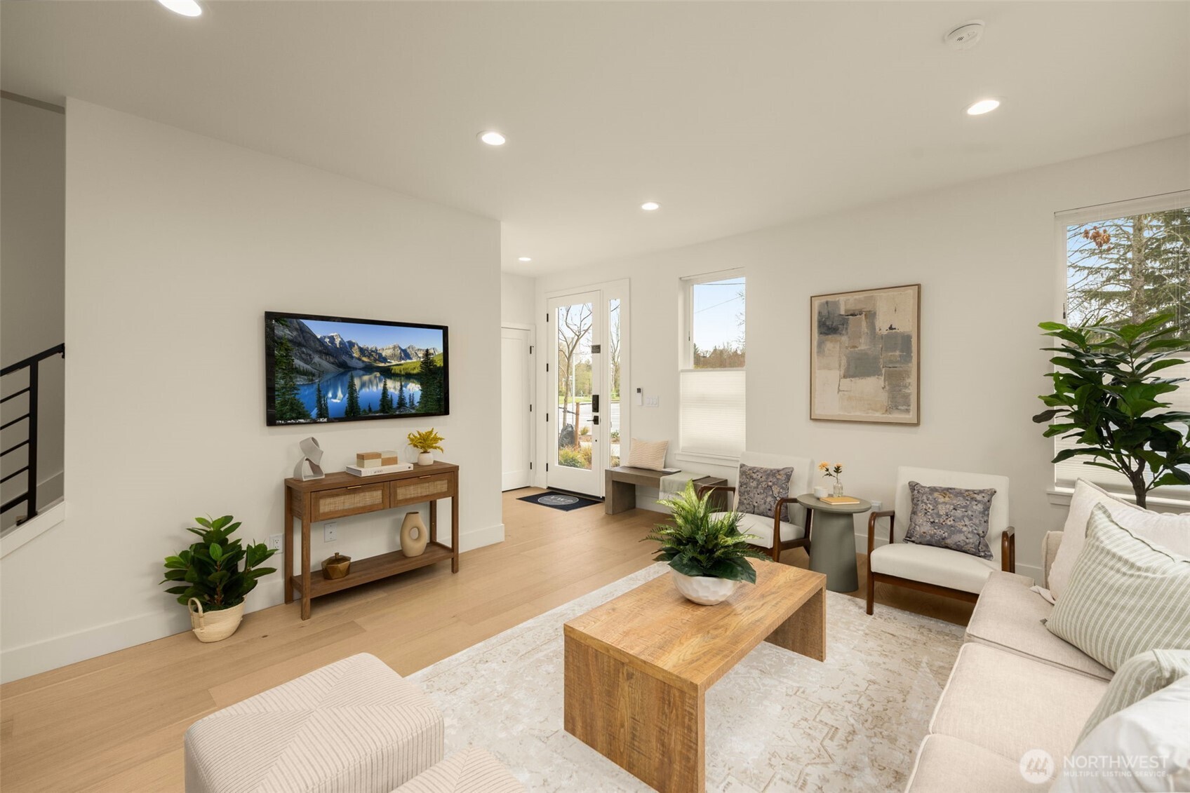 5204 Sand Point Way Northeast Seattle, WA 98105 - Photo 10 of 30