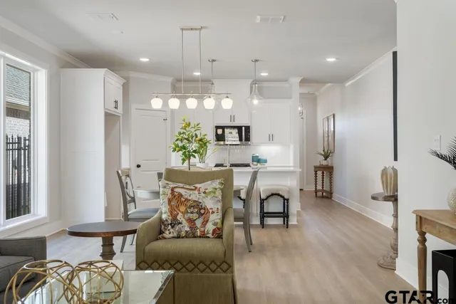 $379,999 | 9256 Villas Court, Tyler, TX 75703