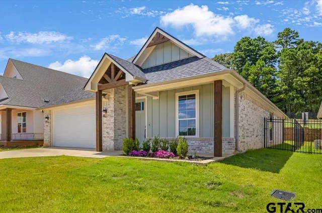 $379,999 | 9256 Villas Court, Tyler, TX 75703