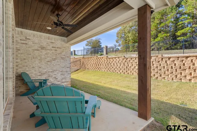 $379,999 | 9256 Villas Court, Tyler, TX 75703