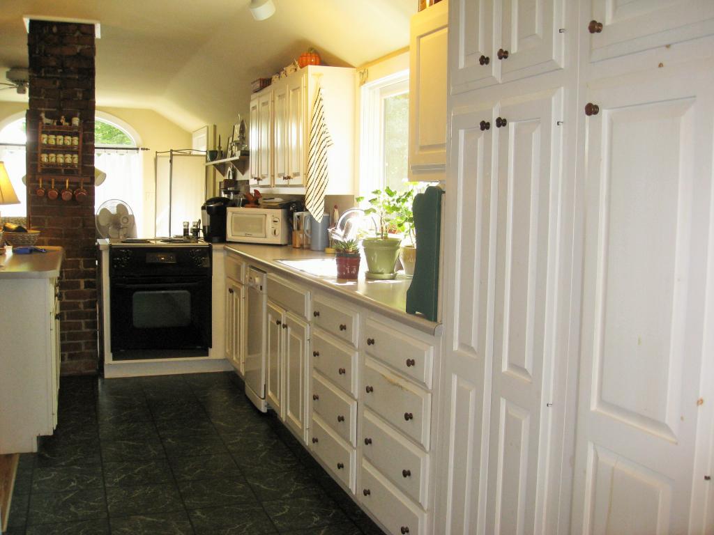 194 Old Hancock Road Antrim, NH 03440 - Photo 15 of 29