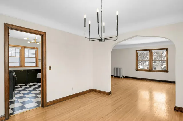 $2,295 | 4304 Beard Avenue South, Unit 2, Minneapolis, MN 55410