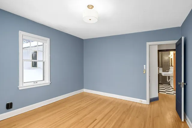 $2,295 | 4304 Beard Avenue South, Unit 2, Minneapolis, MN 55410