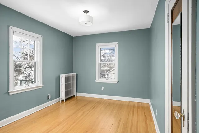 $2,295 | 4304 Beard Avenue South, Unit 2, Minneapolis, MN 55410