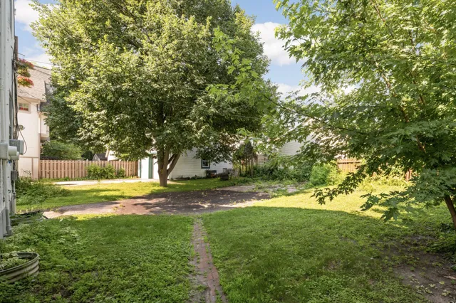 $2,295 | 4304 Beard Avenue South, Unit 2, Minneapolis, MN 55410