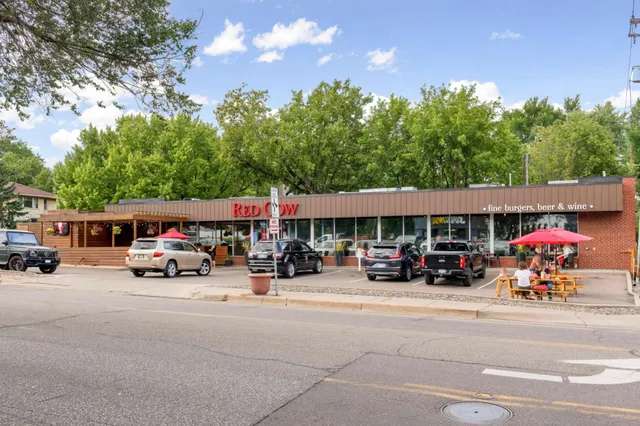 $2,295 | 4304 Beard Avenue South, Unit 2, Minneapolis, MN 55410