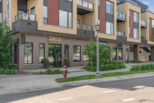 $2,295 | 4304 Beard Avenue South, Unit 2, Minneapolis, MN 55410