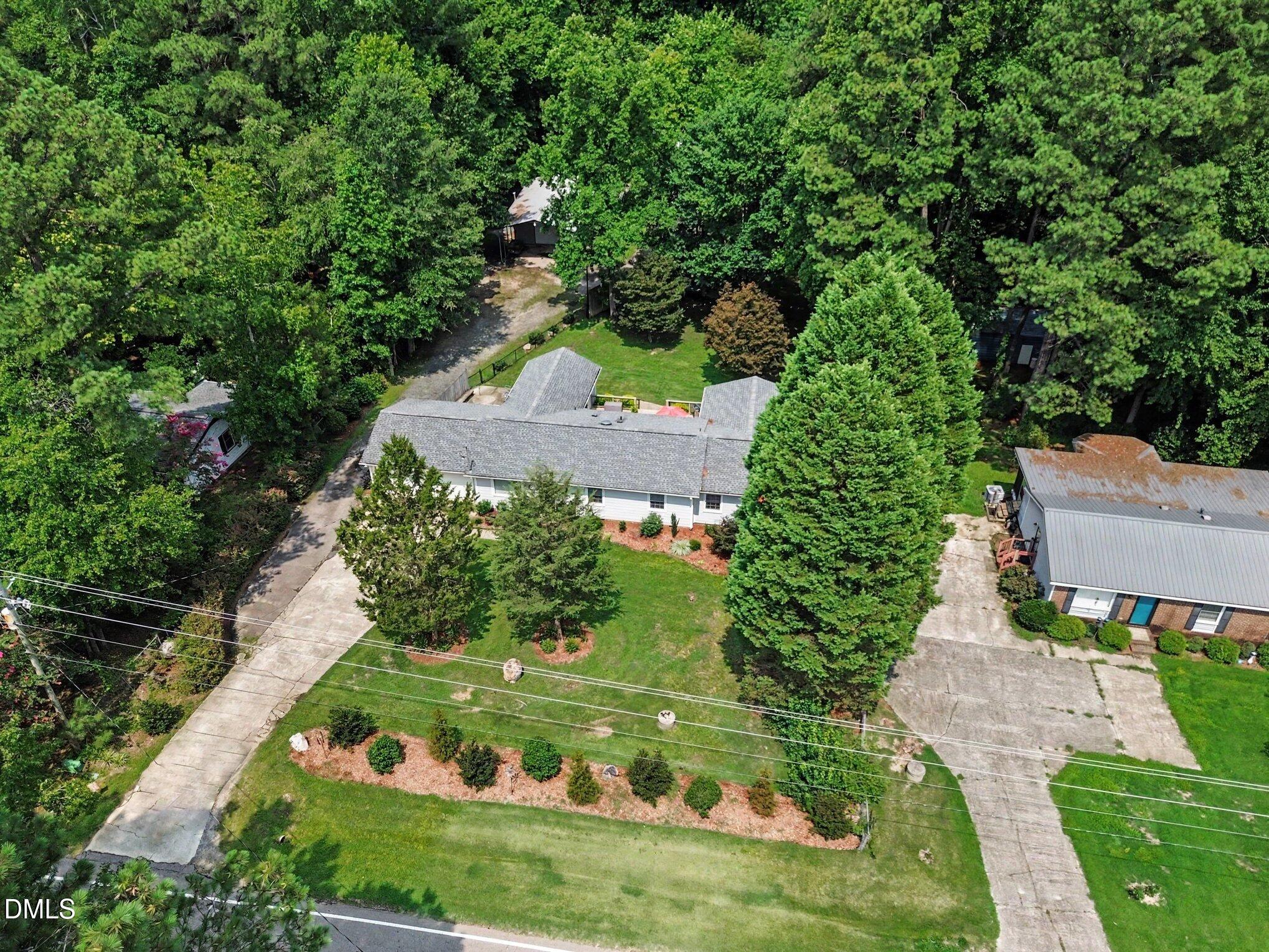 9208 Holly Springs Road Apex, NC 27539 - Photo 43 of 52 045_dji_fly_20260727_114234_493_17851671