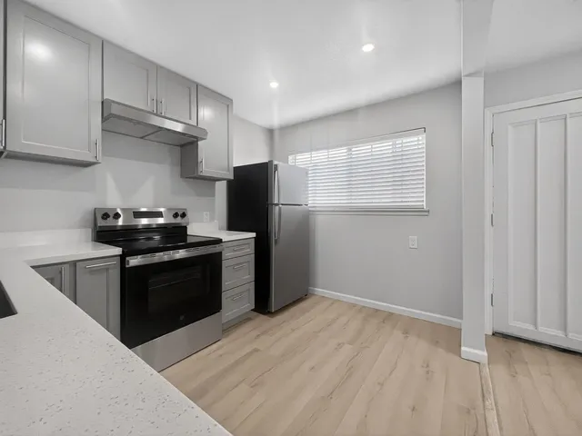 $2,450 | 409 West 18th Street, Unit B, Antioch, CA 94509