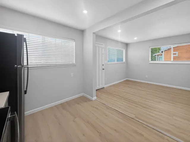 $2,450 | 409 West 18th Street, Unit B, Antioch, CA 94509