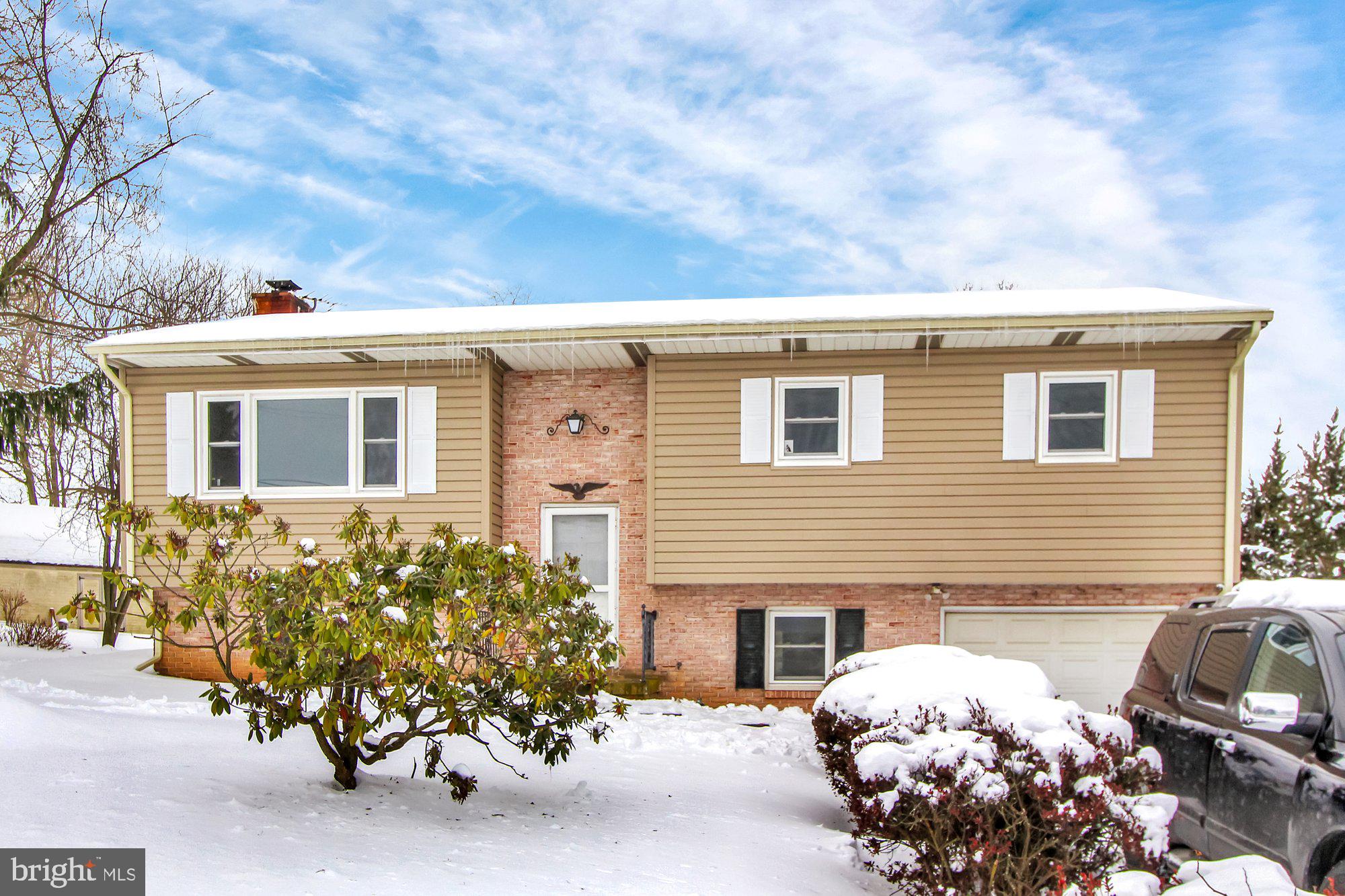 248 Hilldale Road Pequea, PA 17565 - Photo 2 of 33 Gallery Image 2