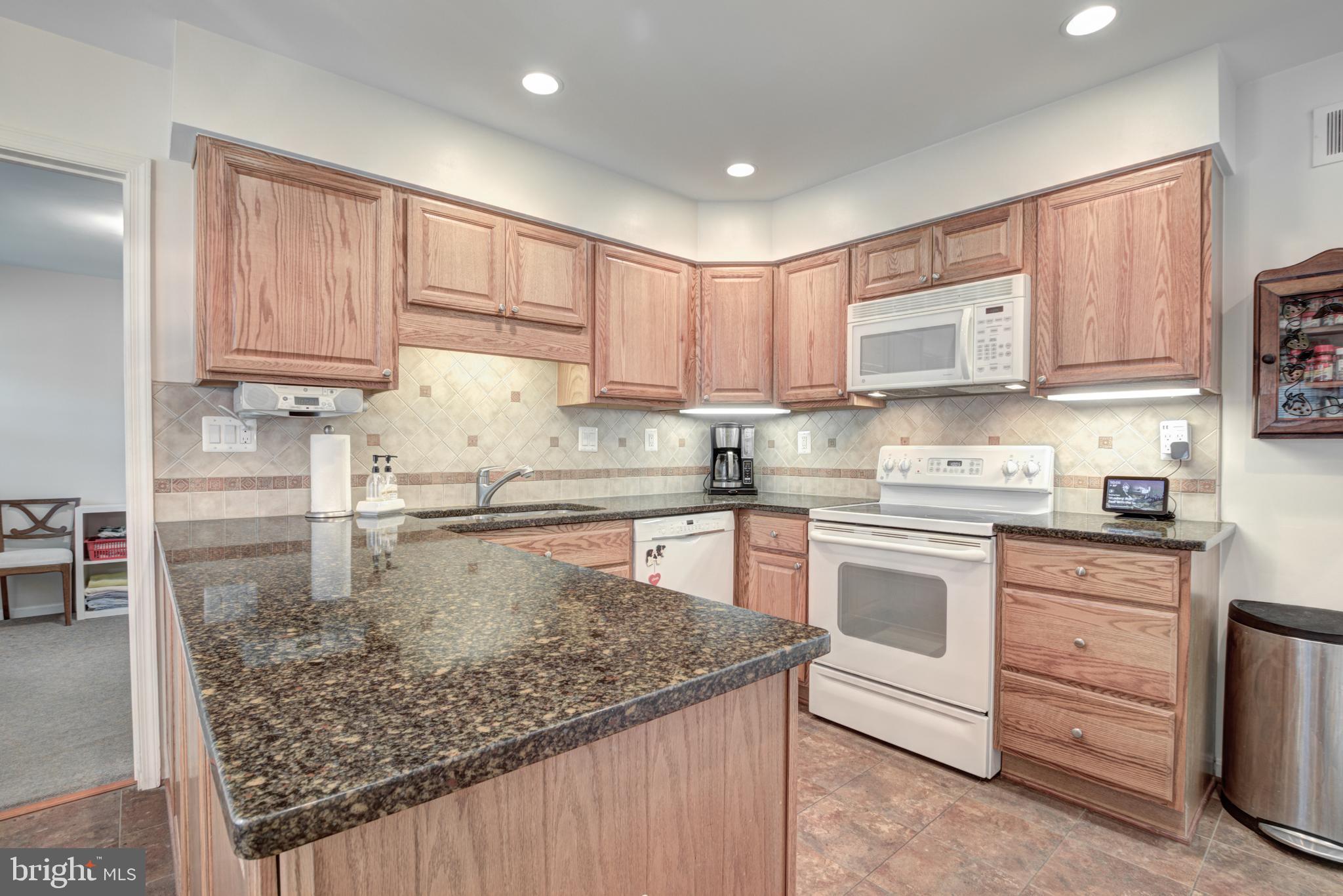 6902 Rochambeau Place Springfield, VA 22153 - Photo 17 of 43