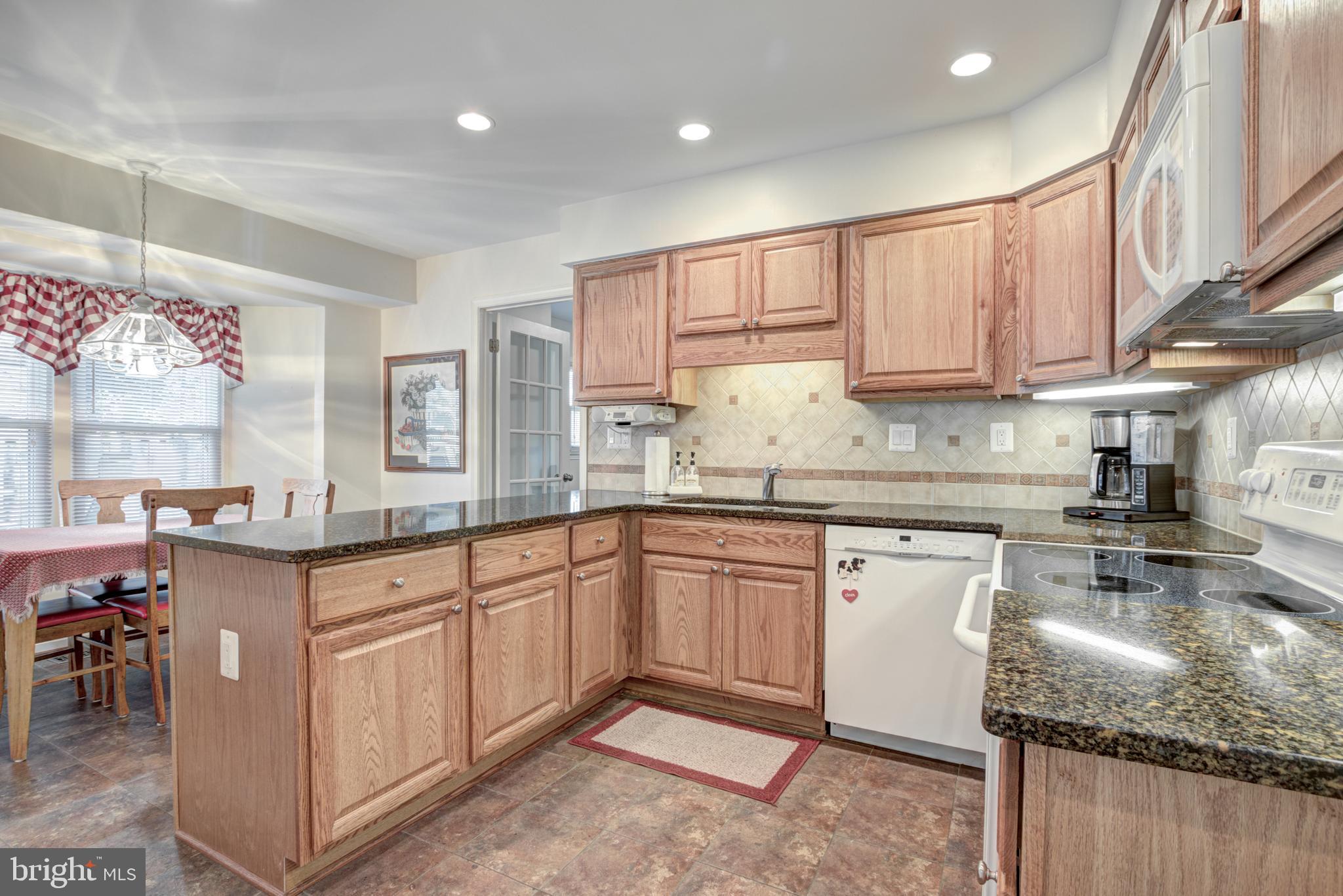 6902 Rochambeau Place Springfield, VA 22153 - Photo 18 of 43