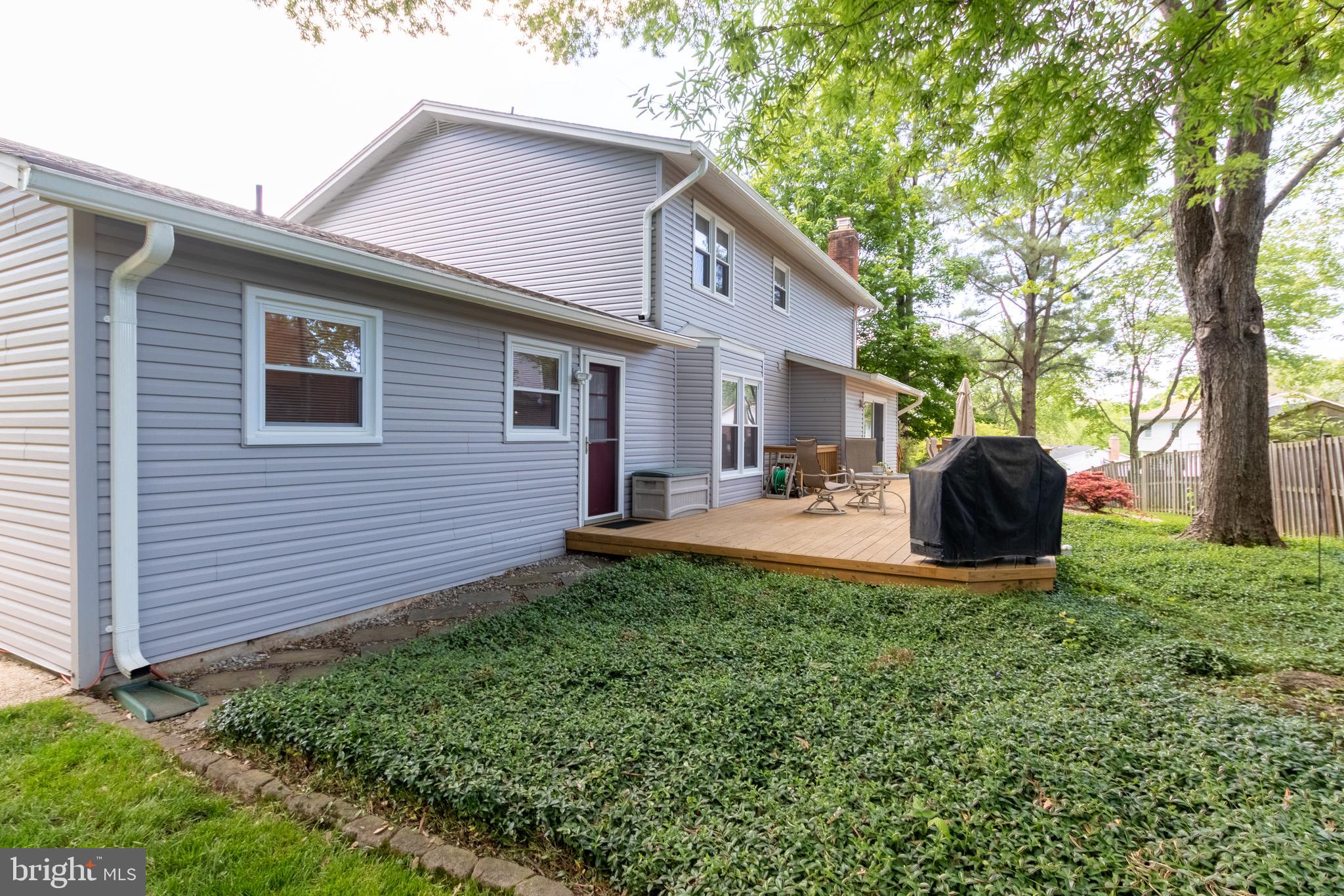6902 Rochambeau Place Springfield, VA 22153 - Photo 9 of 43