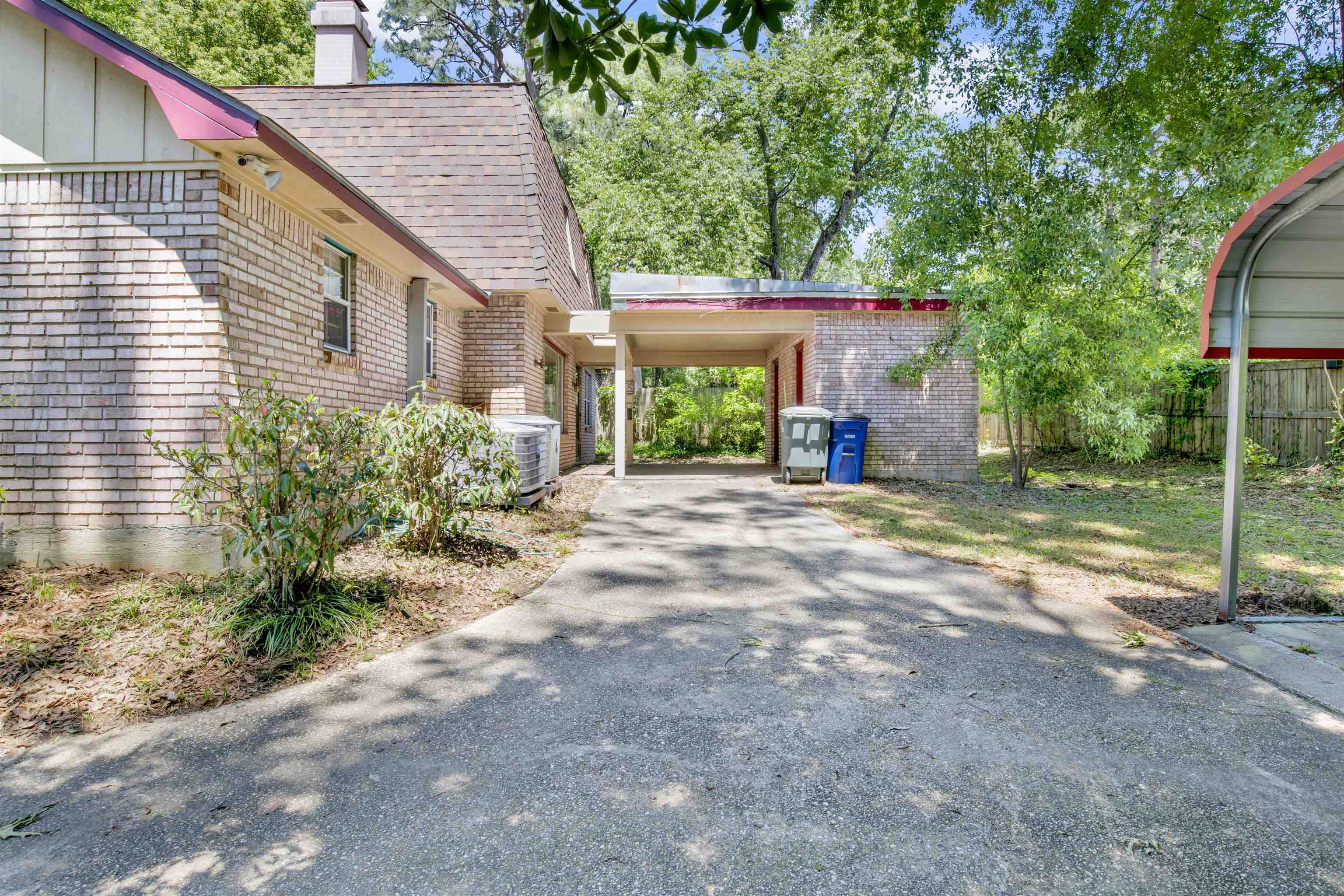 109 Paige Circle Daphne, AL 36526 - Photo 2 of 46 Single Carport Attached