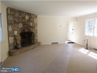 3835 Buck Road Huntingdon Valley, PA 19006 - Photo 7 of 12 Family Room