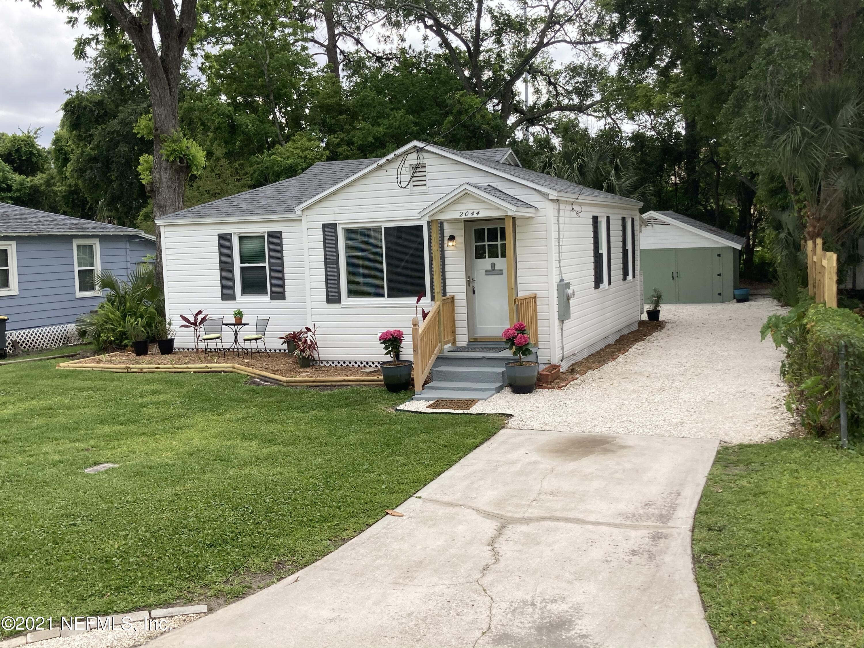 2044 Huntsford Road Jacksonville, FL 32207 - Photo 1 of 15 Welcome Home