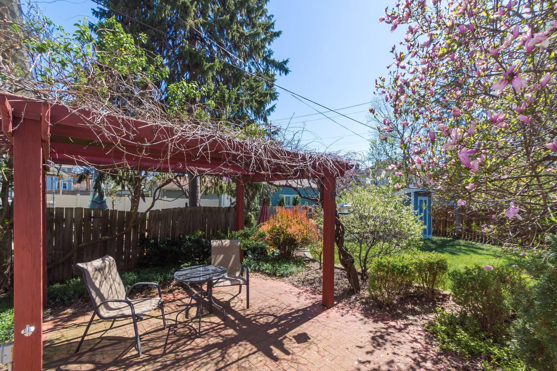 261 East Tulane Road Columbus, OH 43202 - Photo 29 of 45 Gorgeous back yard with patio and pergola