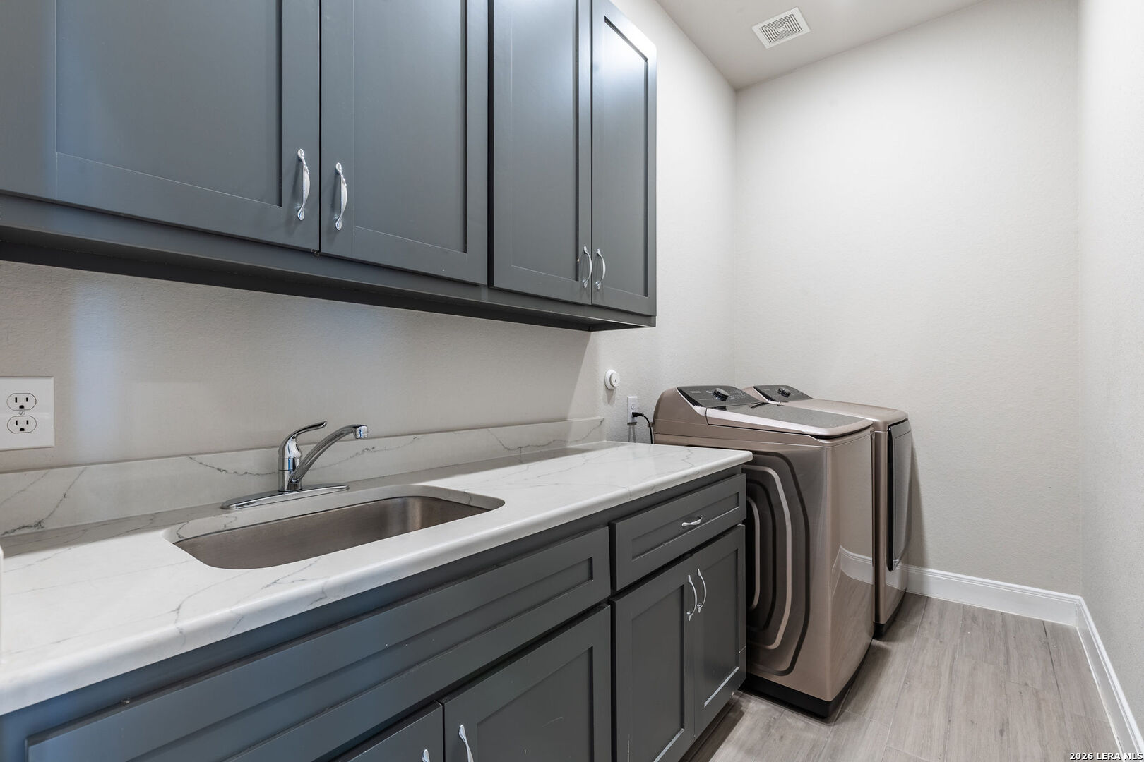 615 Abbott Ridge Converse, TX 78109 - Photo 12 of 22