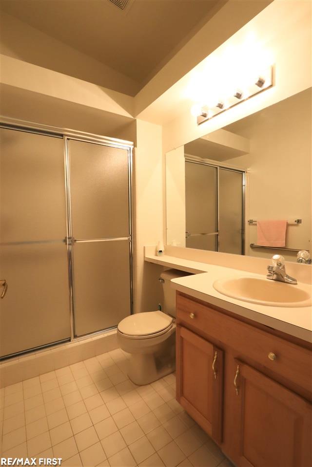 50311 Highpoint Court Macomb, MI 48044 - Photo 13 of 22