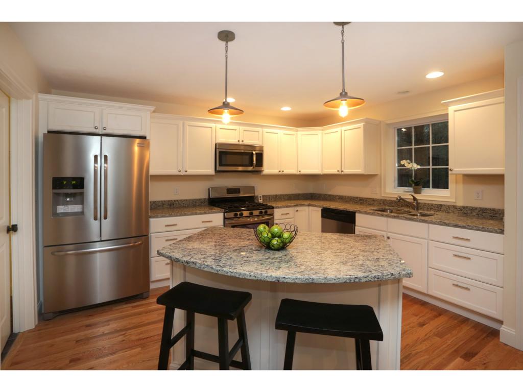 107 Folly Mill Road, Unit 107 Seabrook, NH 03874 - Photo 2 of 15