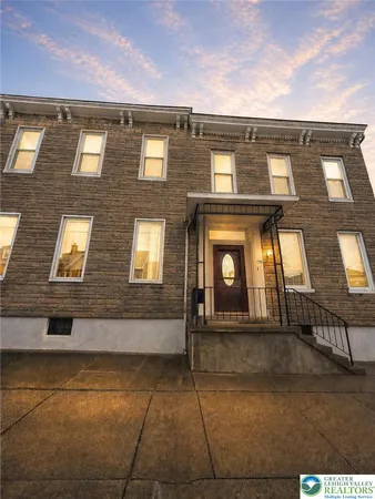 $450,000 | 768 Washington Street, Easton, PA 18042