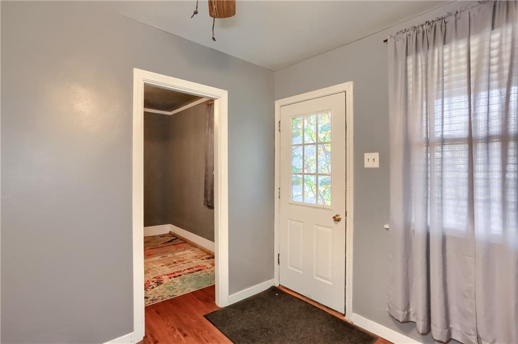20 Deweyville Road McKees Rocks, PA 15136 - Photo 7 of 25 a view of a bedroom from an empty room