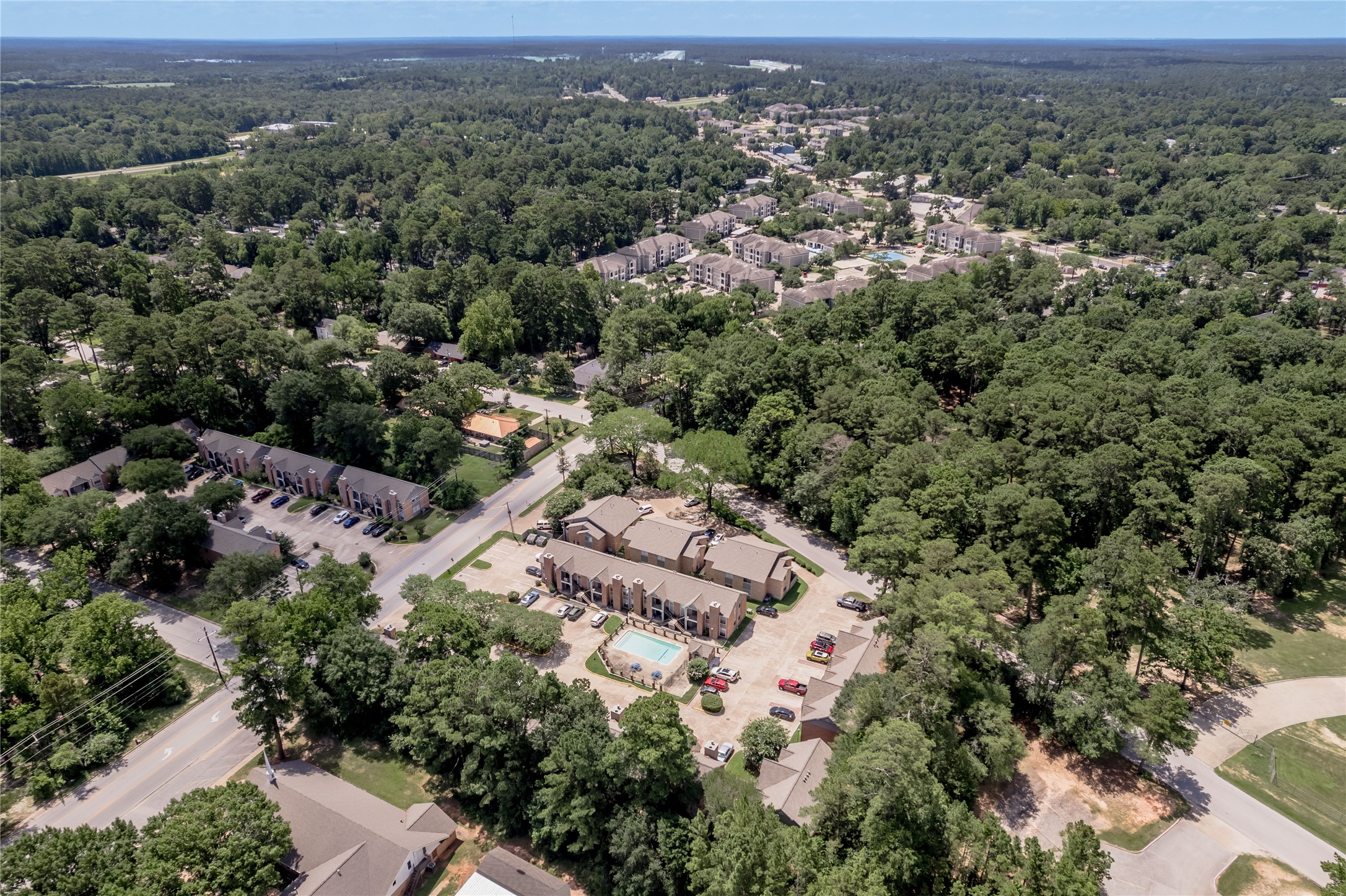 2402 Sycamore Avenue, Unit D6 Huntsville, TX 77340 - Photo 35 of 50