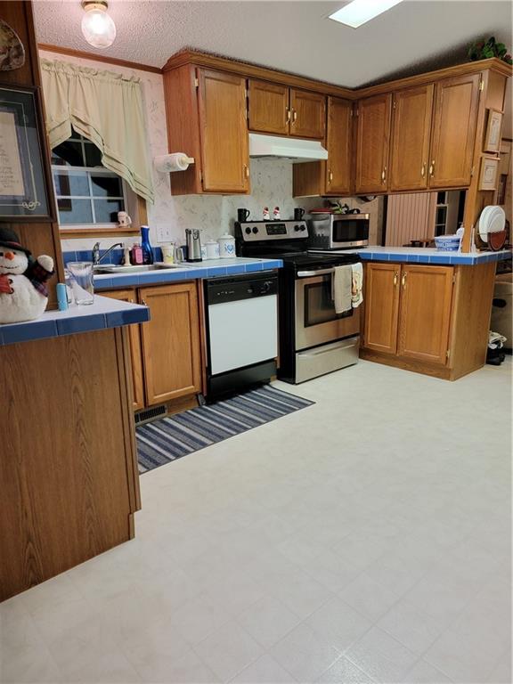 10029 Hickory Road Spencer, IN 47460 - Photo 5 of 19 Gallery Image 5