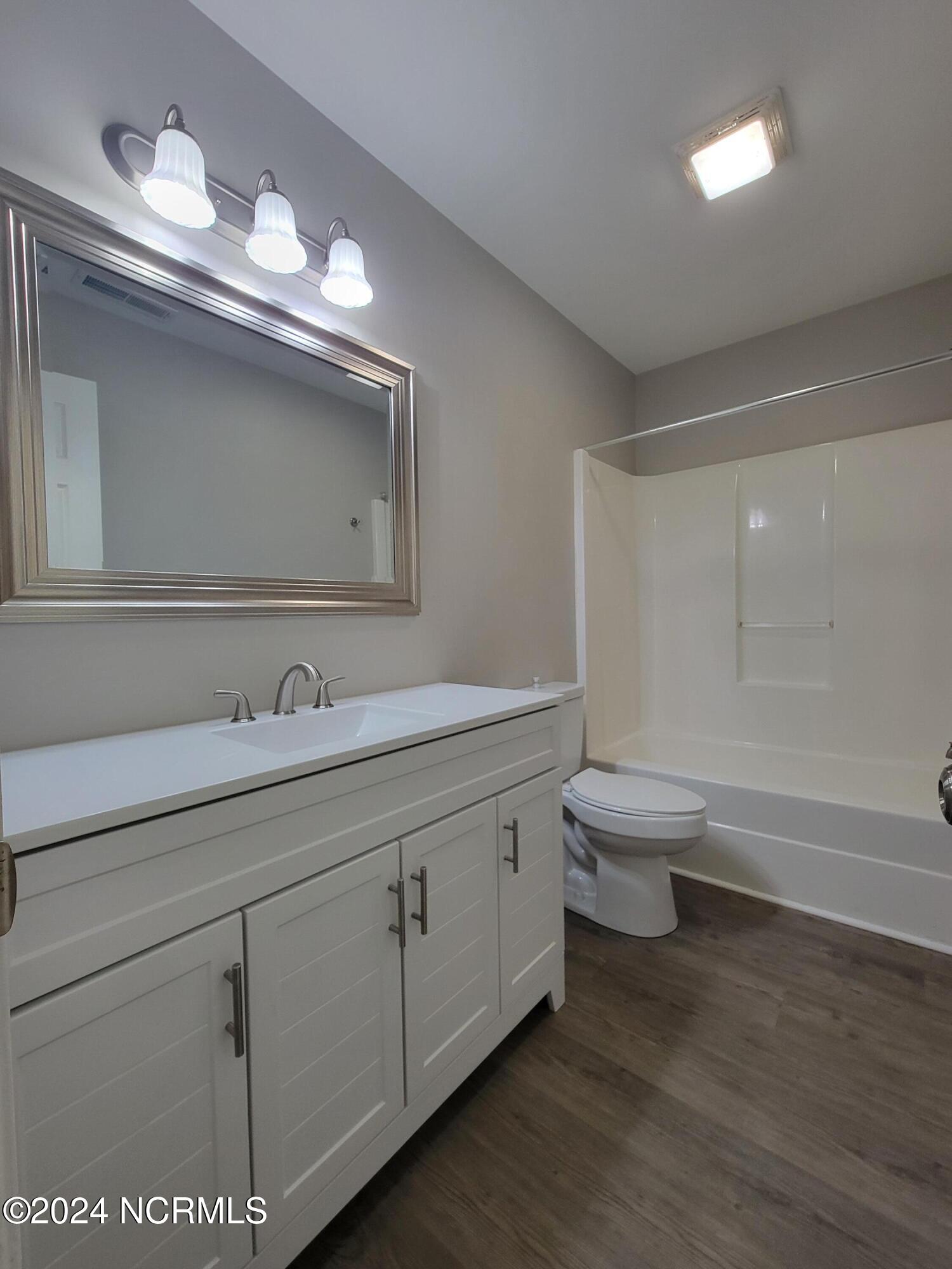 4097 Northeast College Street Ayden, NC 28513 - Photo 10 of 17 20241024_182537