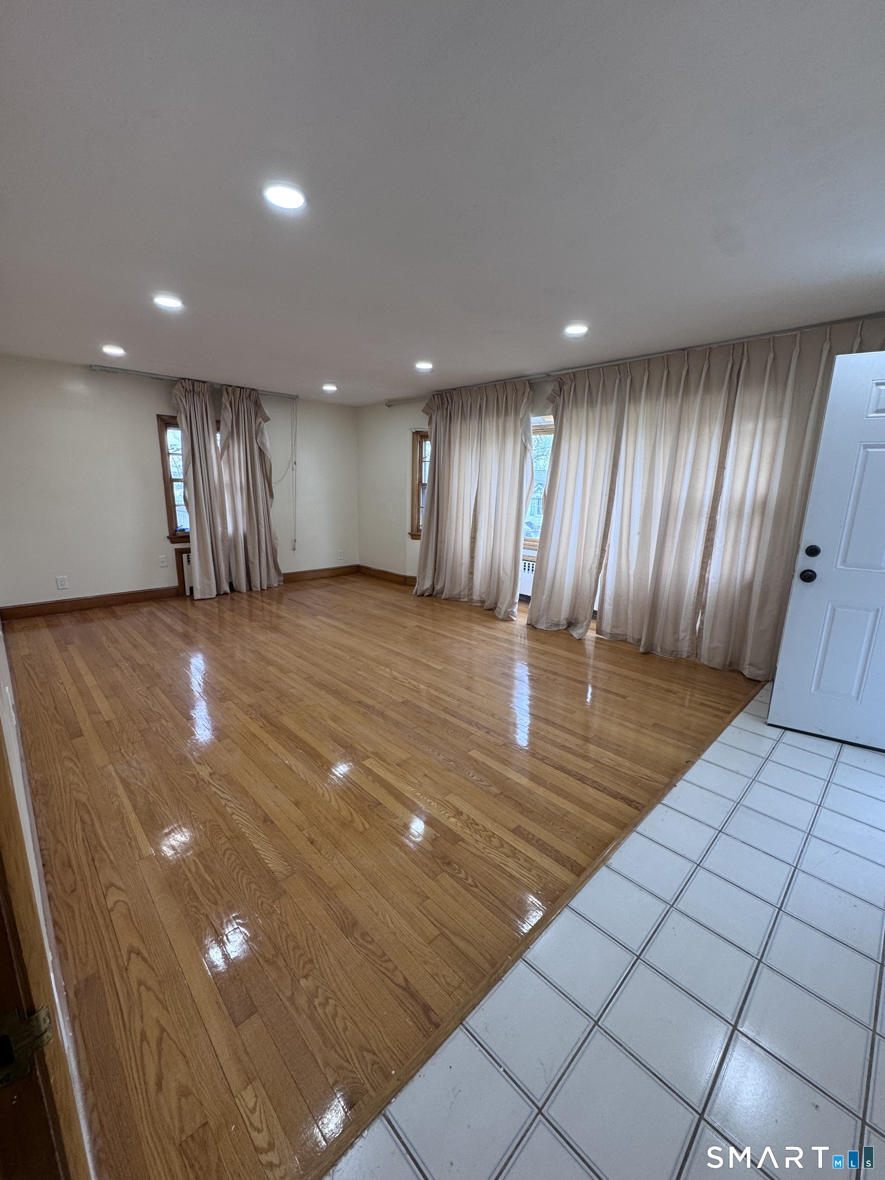 460 Congress Avenue, Unit 1 Waterbury, CT 06708 - Photo 4 of 10