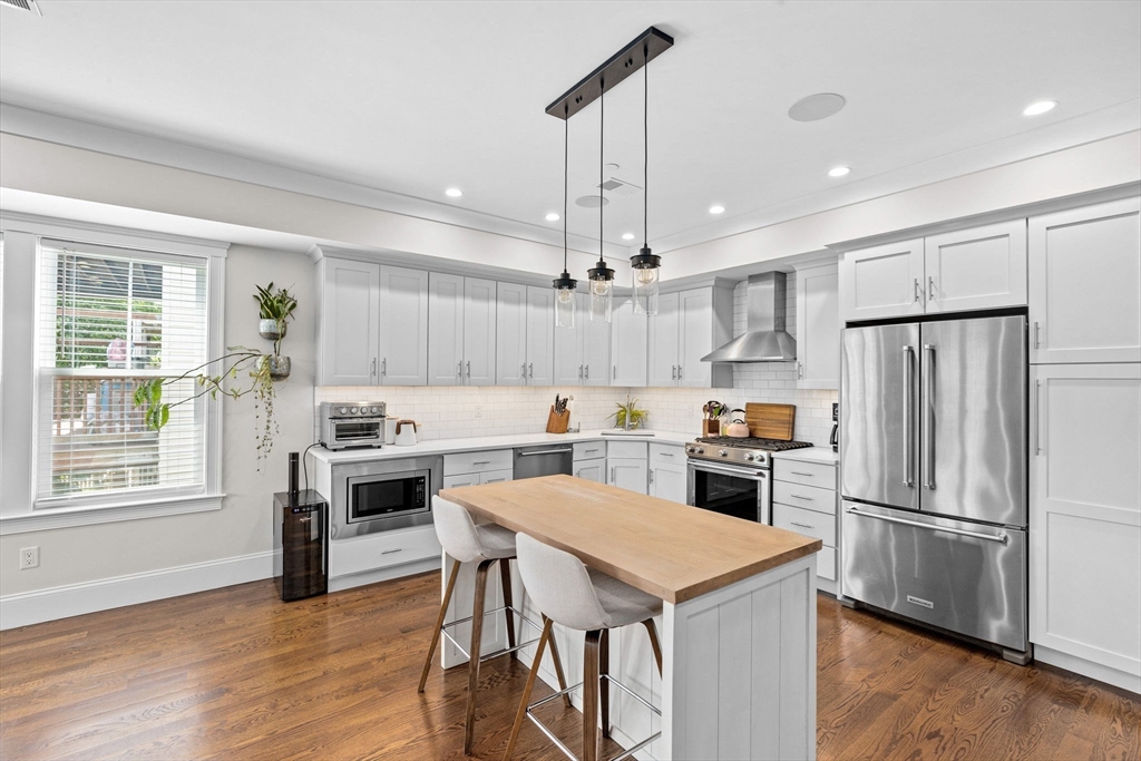 73 Dix Street, Unit 6 Boston, MA 02122 - Photo 2 of 31