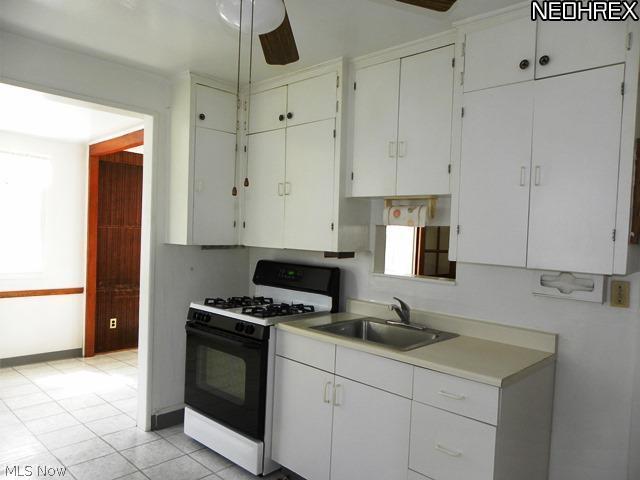 4018 Rosemond Road Cleveland Heights, OH 44121 - Photo 4 of 25 Lots of storage, pantry and dining area in kitchen.