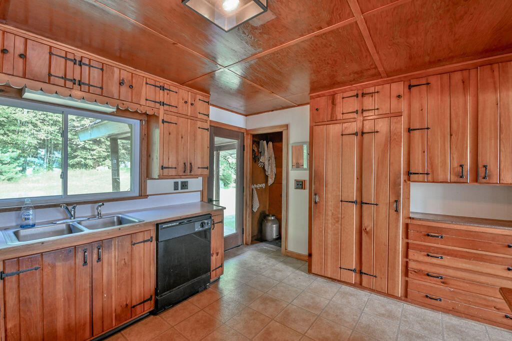 2327 Silver Lake Road Au Sable Forks, NY 12912 - Photo 12 of 34