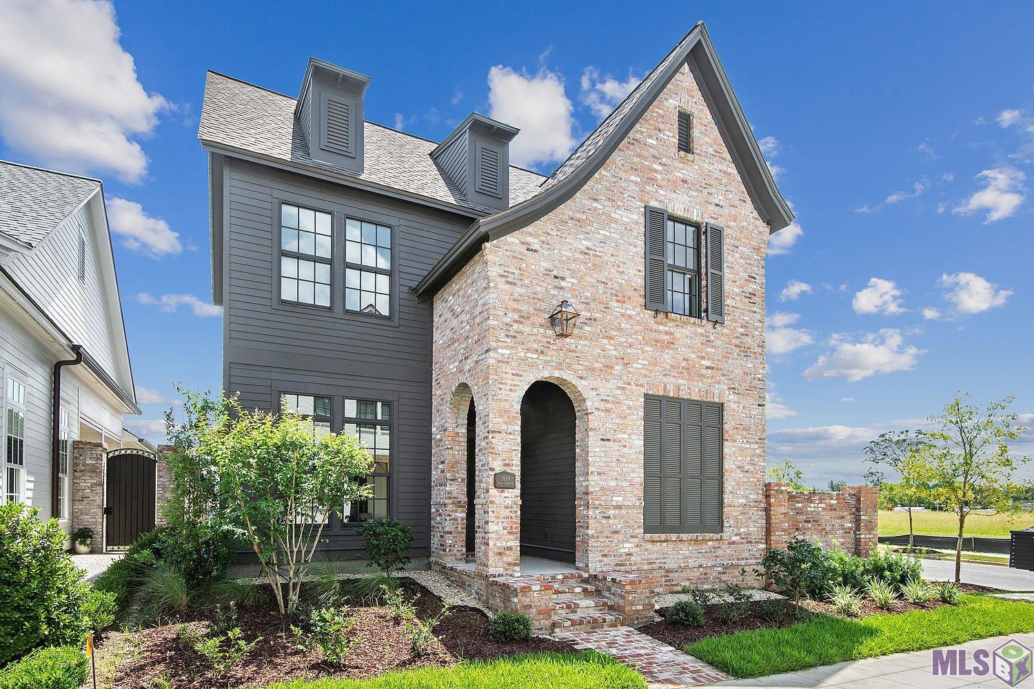 5324 Rue Des Jardin Baton Rouge, LA 70808 - Photo 2 of 25