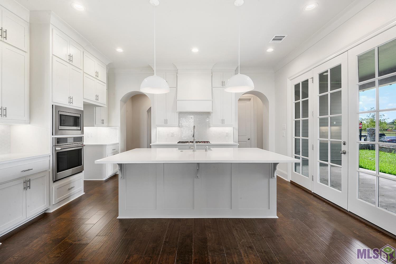 5324 Rue Des Jardin Baton Rouge, LA 70808 - Photo 5 of 25