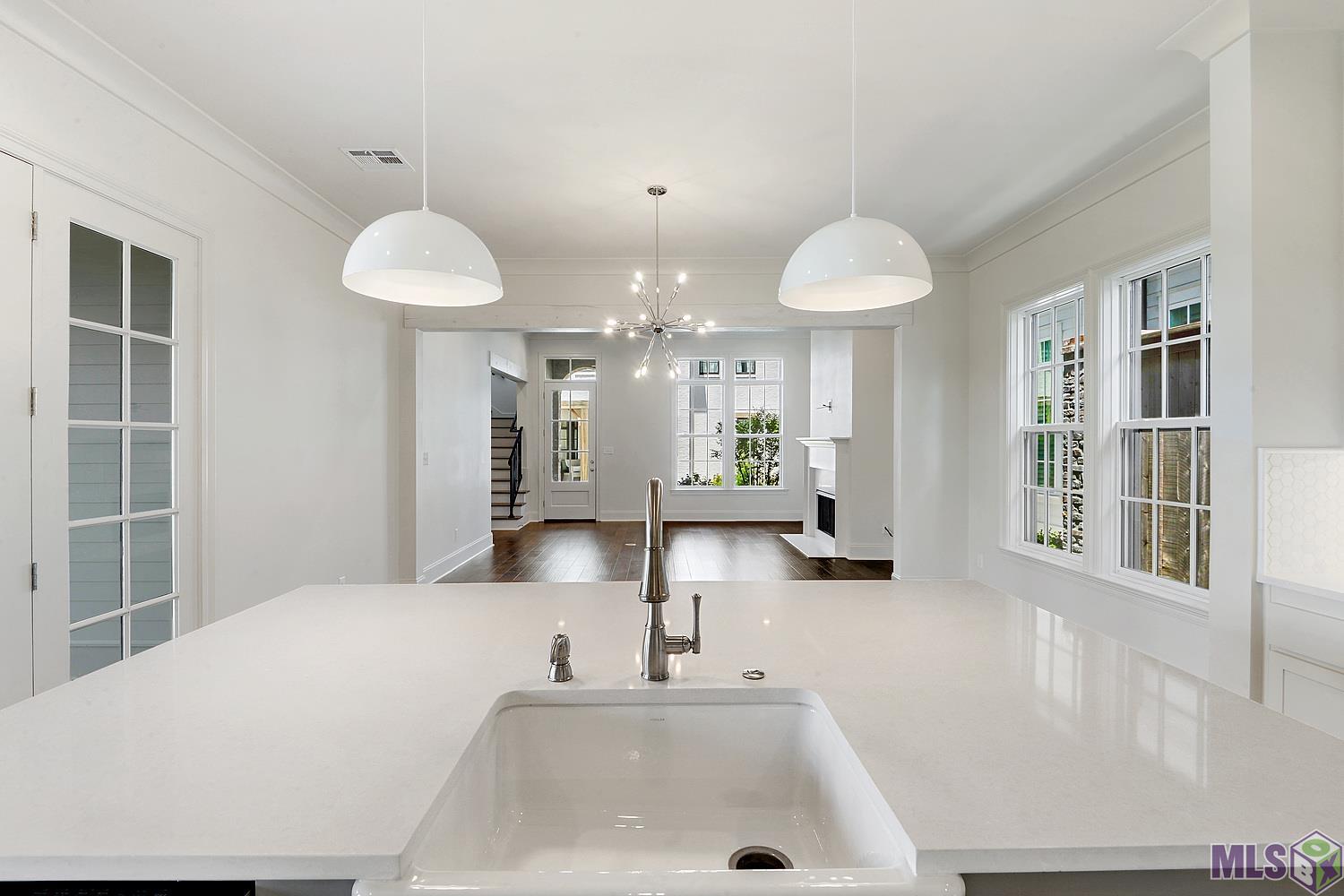 5324 Rue Des Jardin Baton Rouge, LA 70808 - Photo 7 of 25