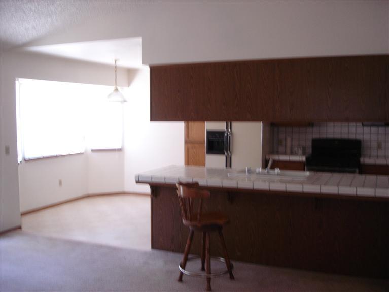445 East Sycamore Avenue Reedley, CA 93654 - Photo 12 of 13 Gallery Image 12