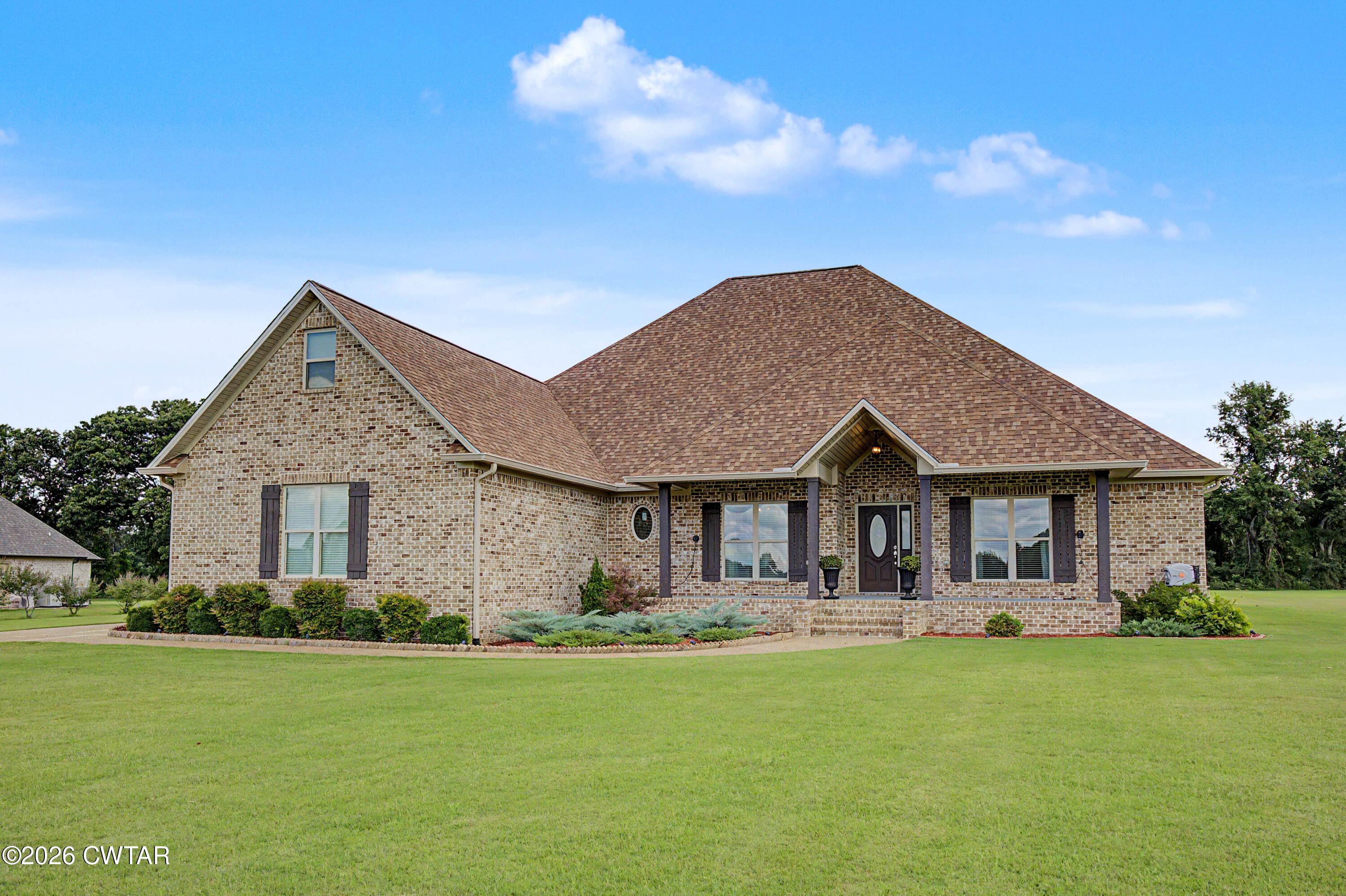 22 Hale Farm Road Humboldt, TN 38343 - Photo 8 of 52 Front