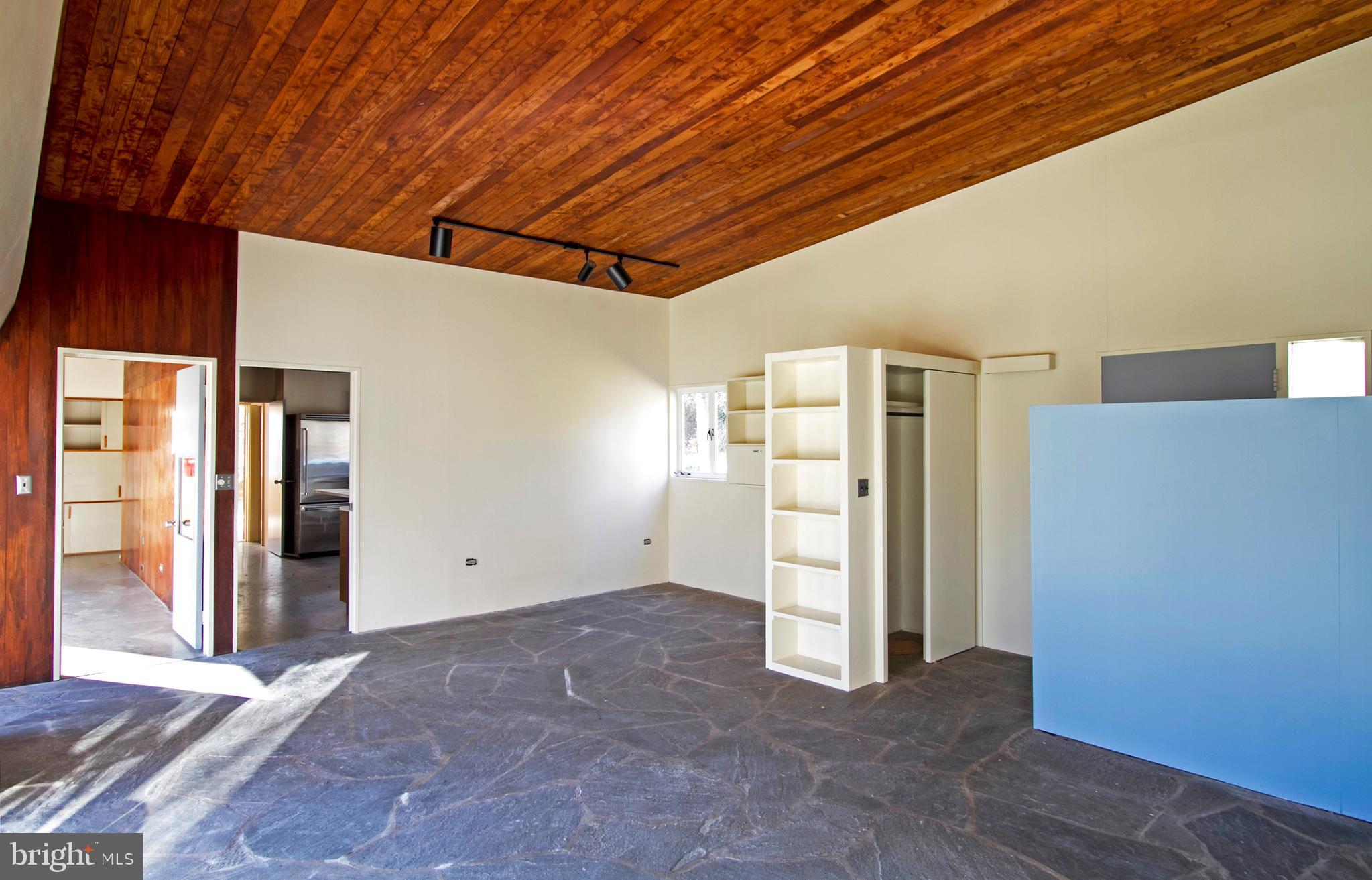 880 Lawrenceville Road Princeton, NJ 08540 - Photo 6 of 13 Dining room