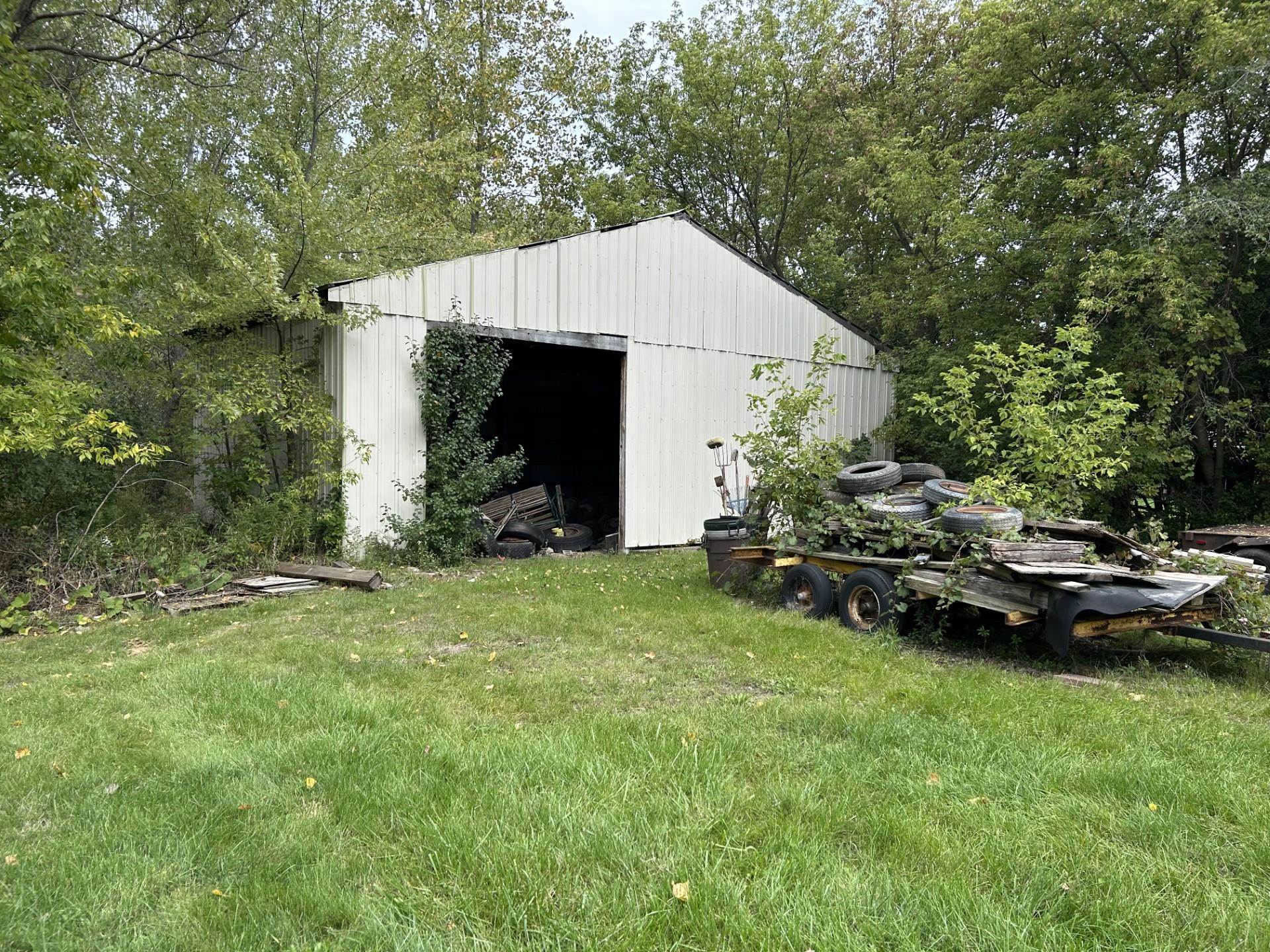 6302 Corunna Road Flint, MI 48532 - Photo 6 of 12 Gallery Image 6