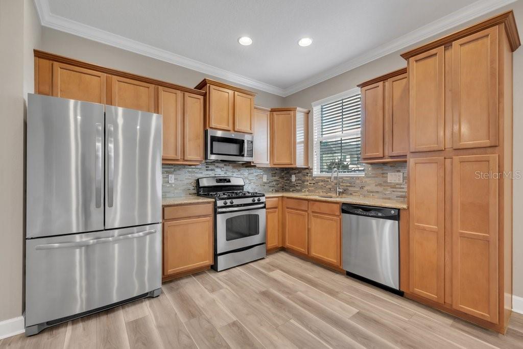 16858 Dorman Road Lithia, FL 33547 - Photo 11 of 32