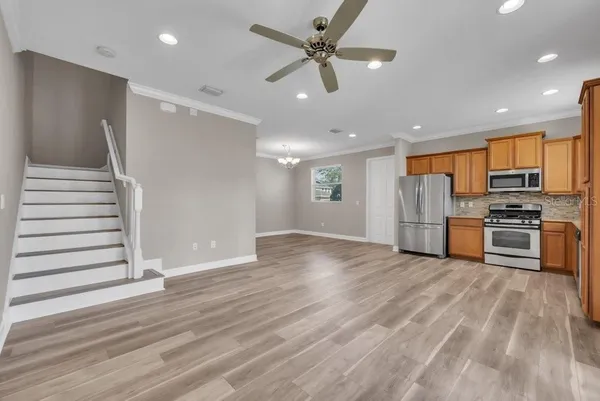 $325,000 | 16858 Dorman Road, Lithia, FL 33547